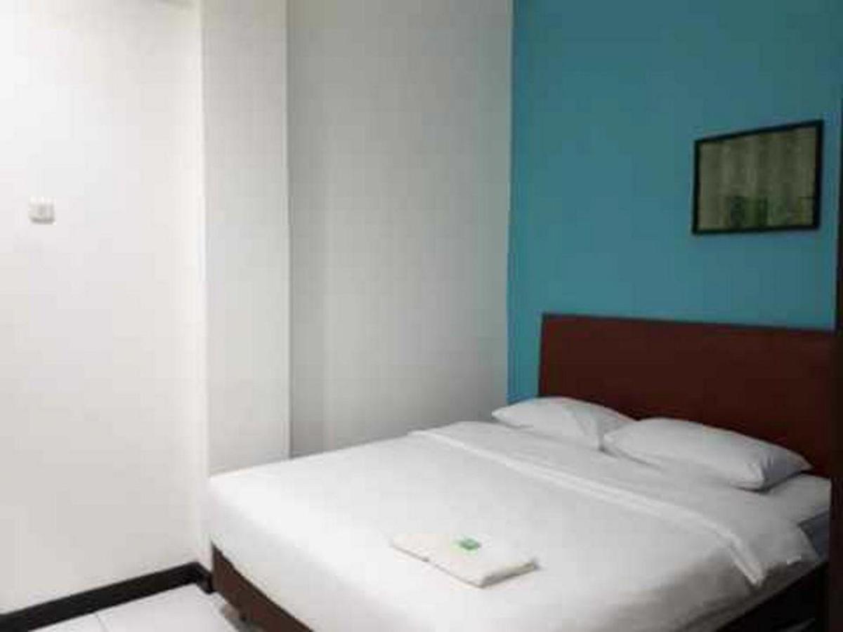 Reddoorz At Hotel Rumberpon Sorong Exterior foto